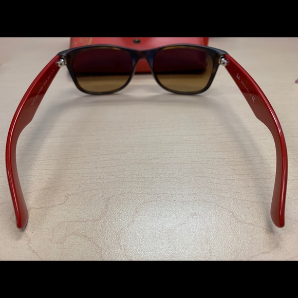 BRAND NEW Ray Ban Sunglasses! - Picture 3 of 5
